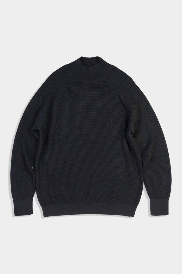 Middle-gauge Waffle Knit Turtleneck PO (WK324-MPO03-09)