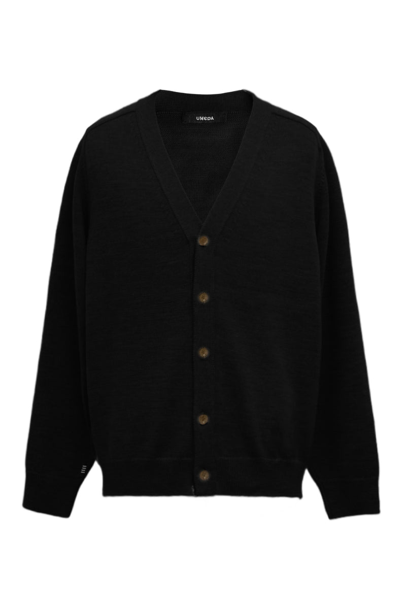 7GG V NECK CARDIGAN (UM302-UCD07-BLK)